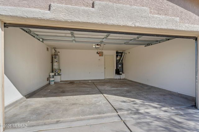 2202 W Burlwood Way, Tucson, AZ 85745