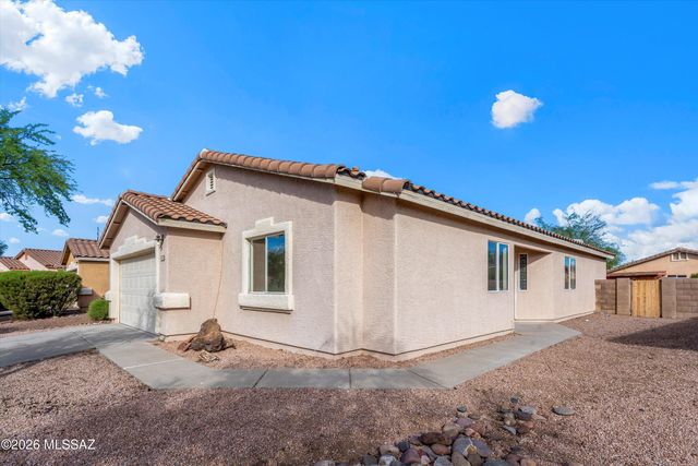 2202 W Burlwood Way, Tucson, AZ 85745