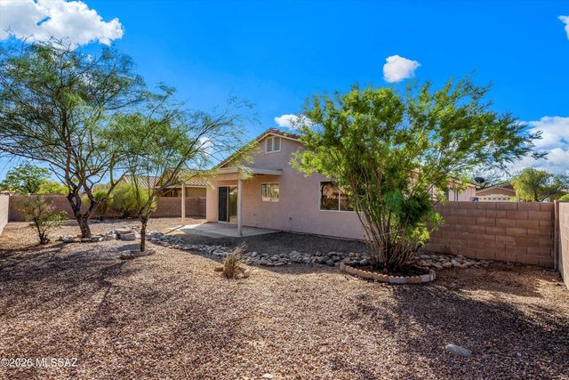 2202 W Burlwood Way, Tucson, AZ 85745