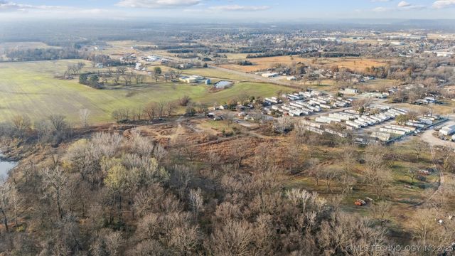 14245 N Cincinnati Avenue, Skiatook, OK 74070