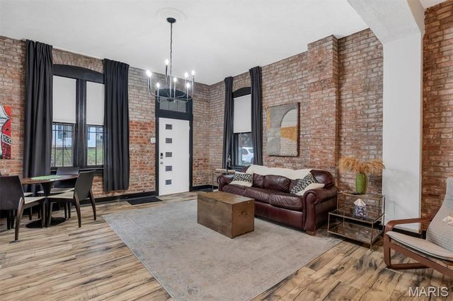 724 Union Avenue, Belleville, IL 62220