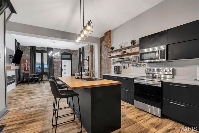 724 Union Avenue, Belleville, IL 62220