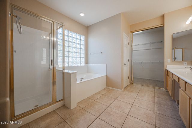 522 N KIMBERLEE Way, Chandler, AZ 85225