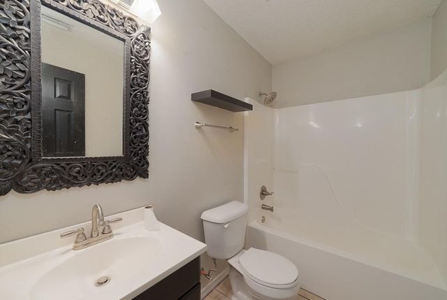 929 Joaneen Drive, Saraland, AL 36571