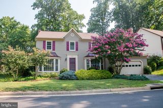 6015 BURNSIDE LANDING DR, Burke, VA 22015