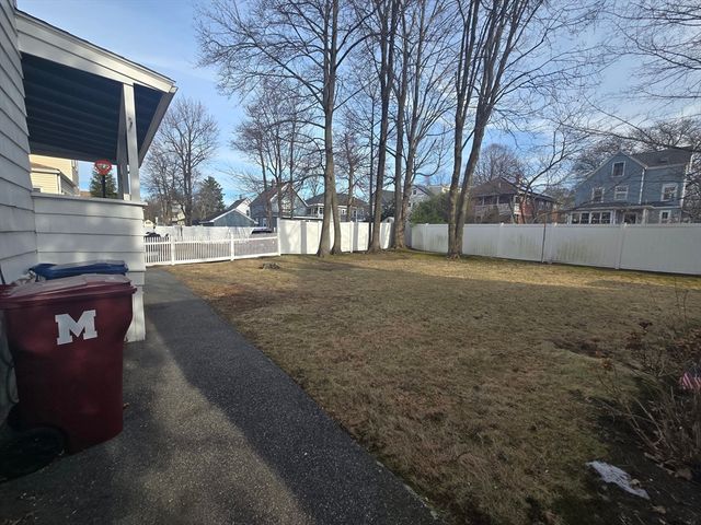 5 Tappan St 2, Melrose, MA 02176