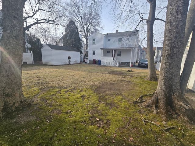 5 Tappan St 2, Melrose, MA 02176