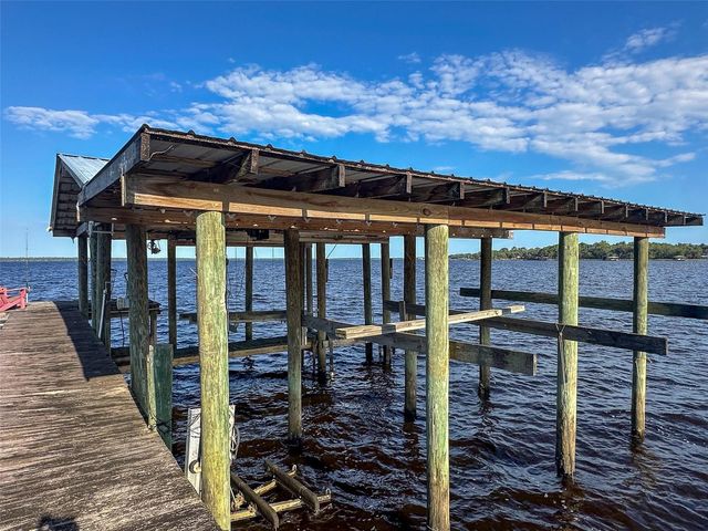 550 CEDAR CREEK ROAD 2, Palatka, FL 32177