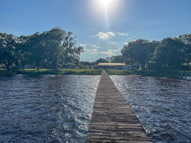 550 CEDAR CREEK ROAD 2, Palatka, FL 32177