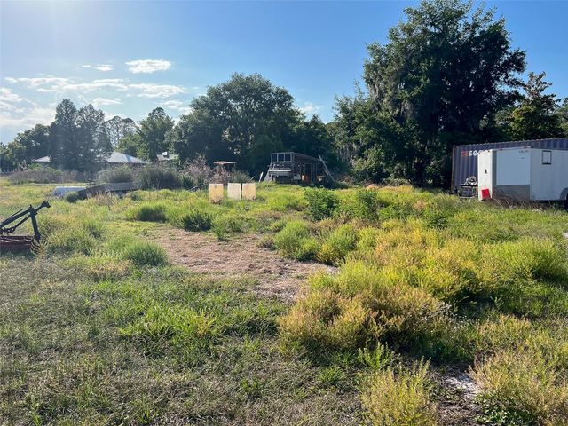 550 CEDAR CREEK ROAD 2, Palatka, FL 32177