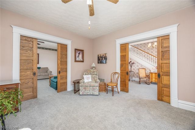 419 Williams Avenue, Williamstown, WV 26187