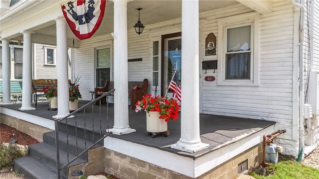 419 Williams Avenue, Williamstown, WV 26187