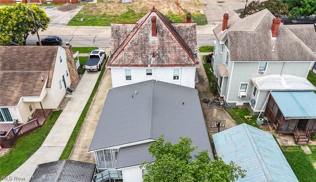 419 Williams Avenue, Williamstown, WV 26187