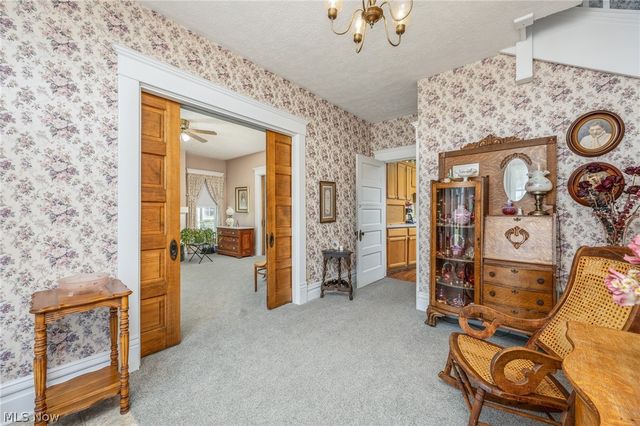 419 Williams Avenue, Williamstown, WV 26187