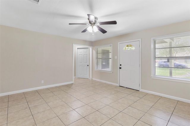 102 S 5th Street, Alvin, TX 77511