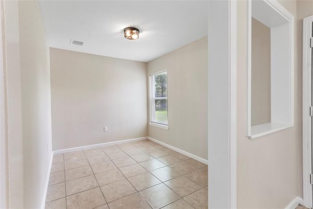 102 S 5th Street, Alvin, TX 77511