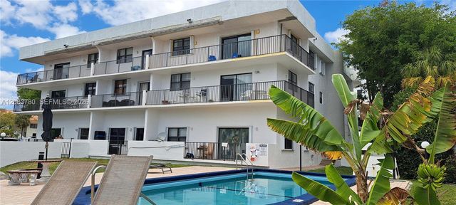 1900 Diana Dr 3A, Hallandale Beach, FL 33009