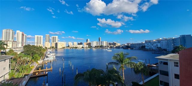 1900 Diana Dr 3A, Hallandale Beach, FL 33009