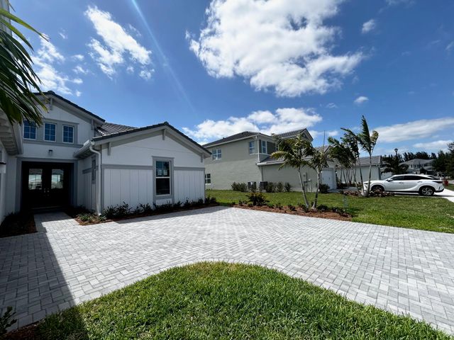 15192 Wildwood Circle, Westlake, FL 33470