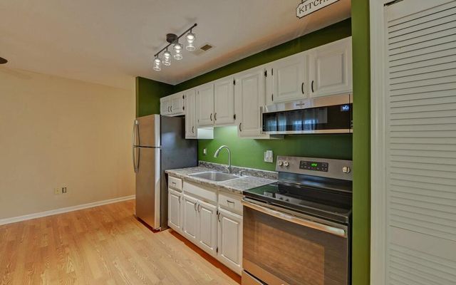 332 E Vineyard Road, Hayesville, NC 28904