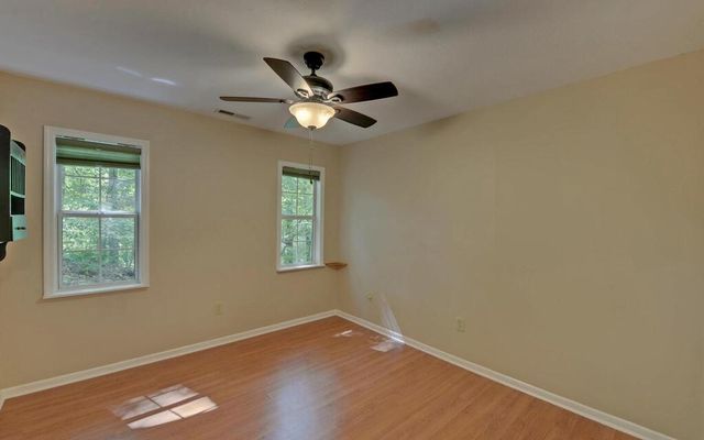 332 E Vineyard Road, Hayesville, NC 28904