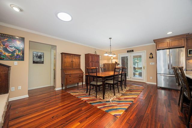 2715 Clark Drive, Grove City, OH 43123