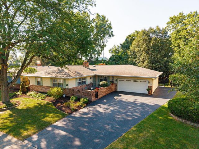 2715 Clark Drive, Grove City, OH 43123