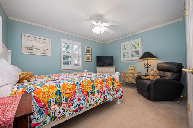 2715 Clark Drive, Grove City, OH 43123