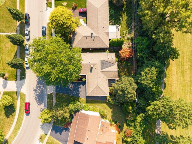 2715 Clark Drive, Grove City, OH 43123