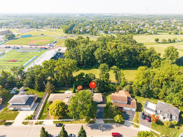 2715 Clark Drive, Grove City, OH 43123