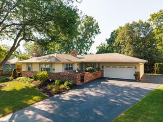 2715 Clark Drive, Grove City, OH 43123