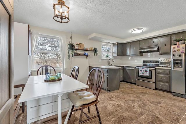 5016 N Bellaire Avenue, Kansas City, MO 64119