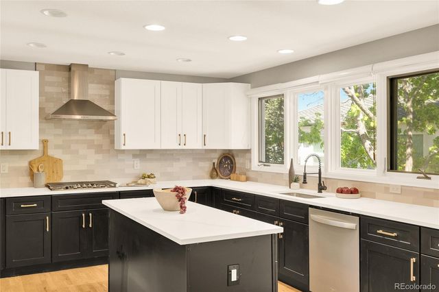 6278 S Boston Court, Englewood, CO 80111