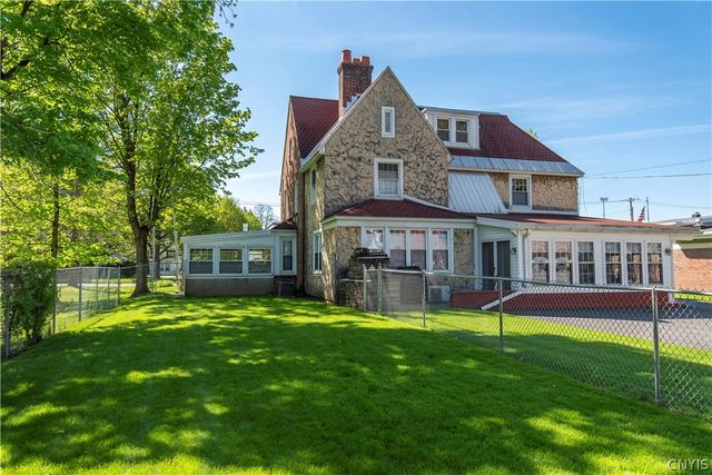 2810 Genesee Street, Utica, NY 13502
