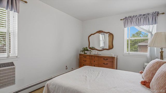 52-40 69th Place, Maspeth, NY 11378