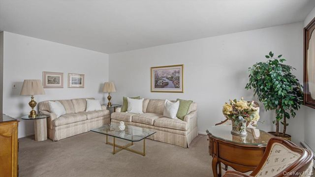 52-40 69th Place, Maspeth, NY 11378