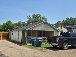 7015 Lovett Avenue, Dallas, TX 75227