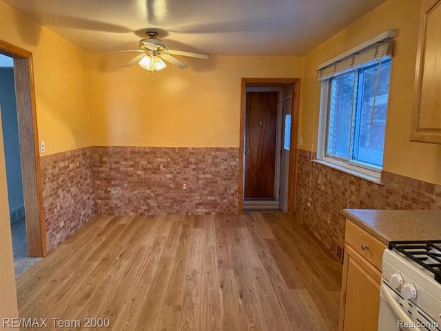 24941 Rouge River Drive, Dearborn Heights, MI 48127