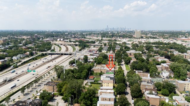 6810 S WABASH Avenue, Chicago, IL 60637