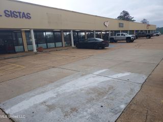 6954 Old Canton Road, B2, Ridgeland, MS 39157