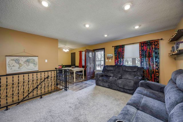 502 N Severy, Severy, KS 67137