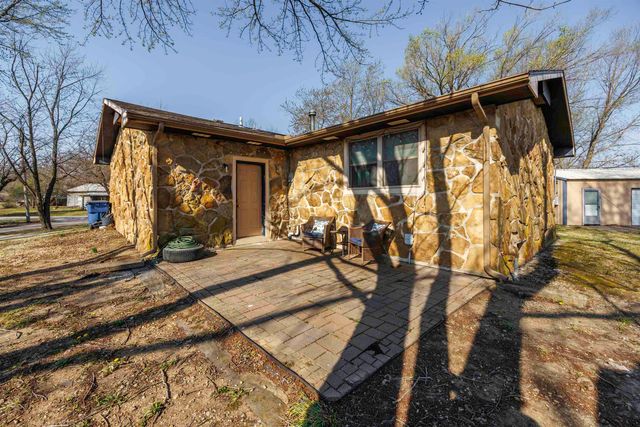 502 N Severy, Severy, KS 67137