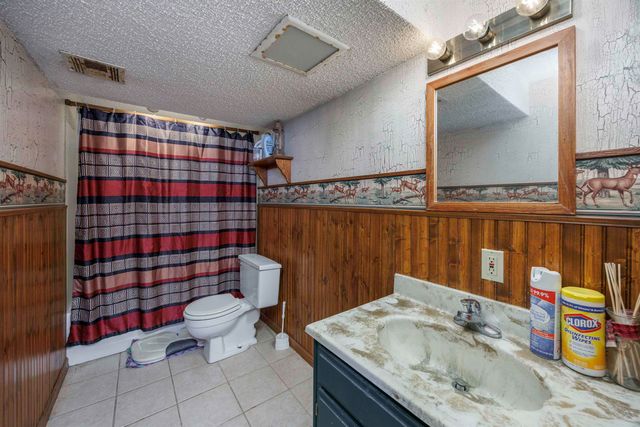 502 N Severy, Severy, KS 67137