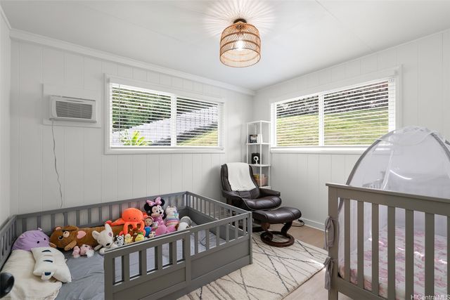 280 Polohiwa Place, Honolulu, HI 96817