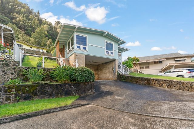 280 Polohiwa Place, Honolulu, HI 96817
