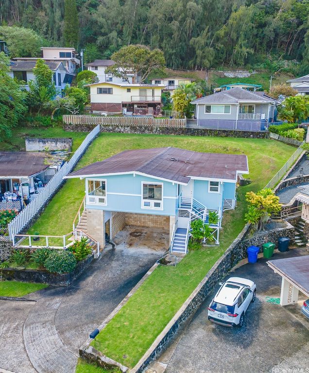 280 Polohiwa Place, Honolulu, HI 96817