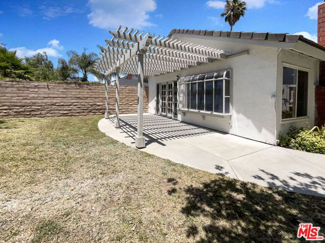 5669 Lake Lindero Drive, Agoura Hills, CA 91301