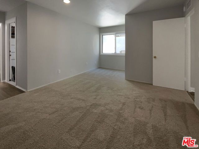 5669 Lake Lindero Drive, Agoura Hills, CA 91301