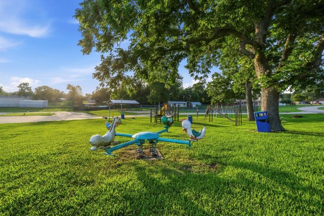 533 Candlelight Lane, Livingston, TX 77351