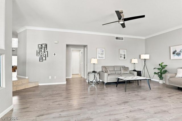 1486 Falling Snow Avenue, Las Vegas, NV 89183